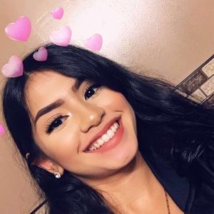 Meet your Posher, Alondra